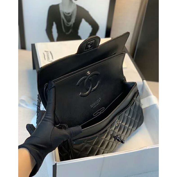 2020 Chanel Classic Flap bag