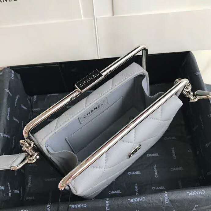 2020 Chanel Clutch