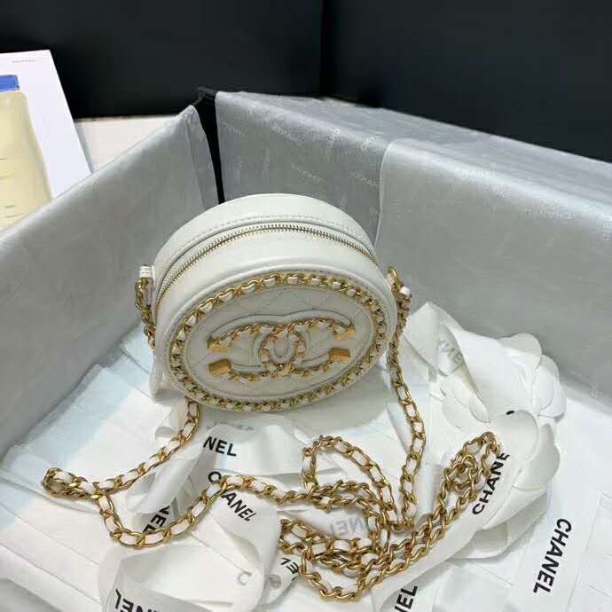 2020 Chanel Clutch with Chain