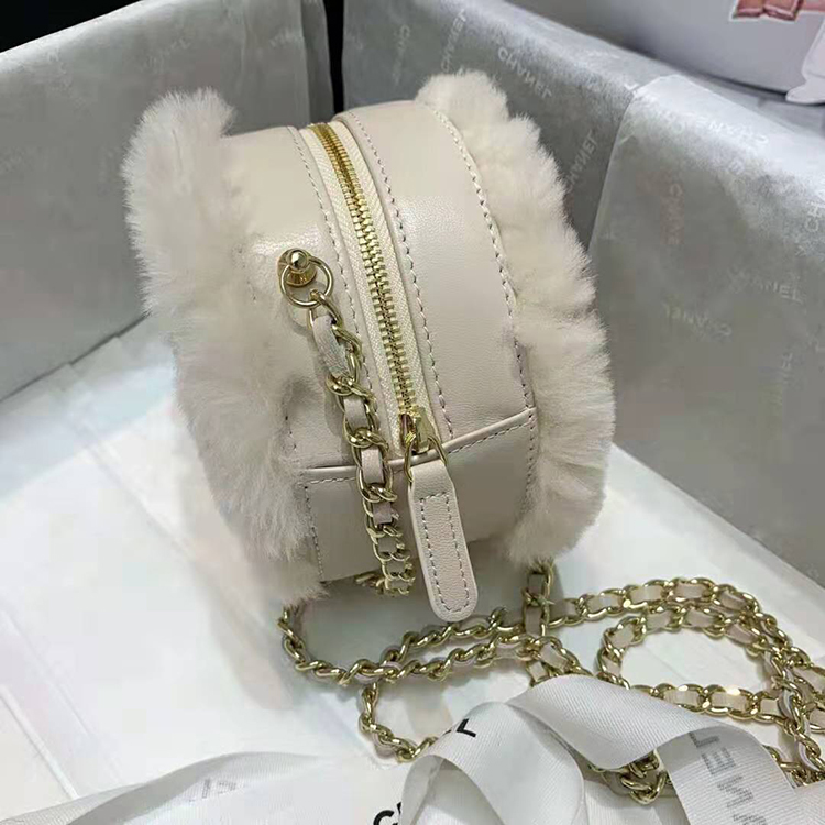 2020 Chanel Clutch with Chain