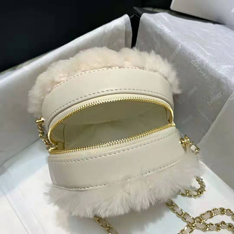 2020 Chanel Clutch with Chain