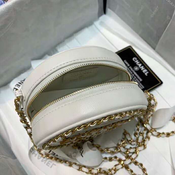 2020 Chanel Clutch with Chain