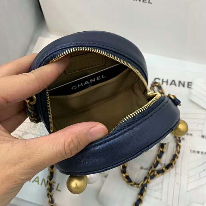 2020 Chanel Clutch with Chain