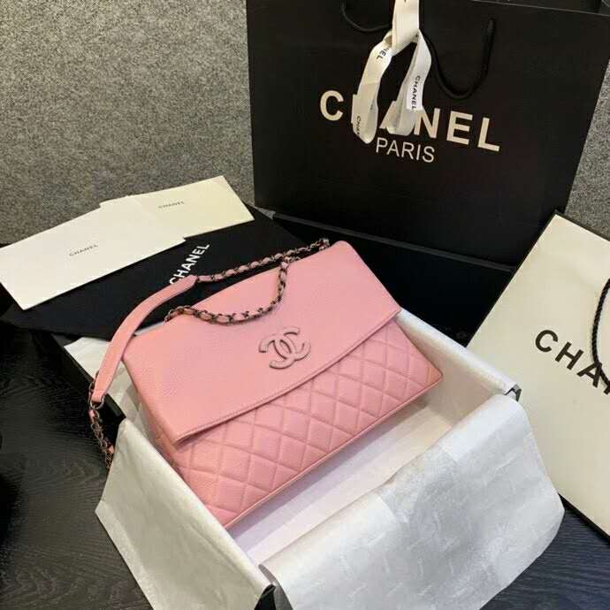 2020 Chanel shoulder Bag