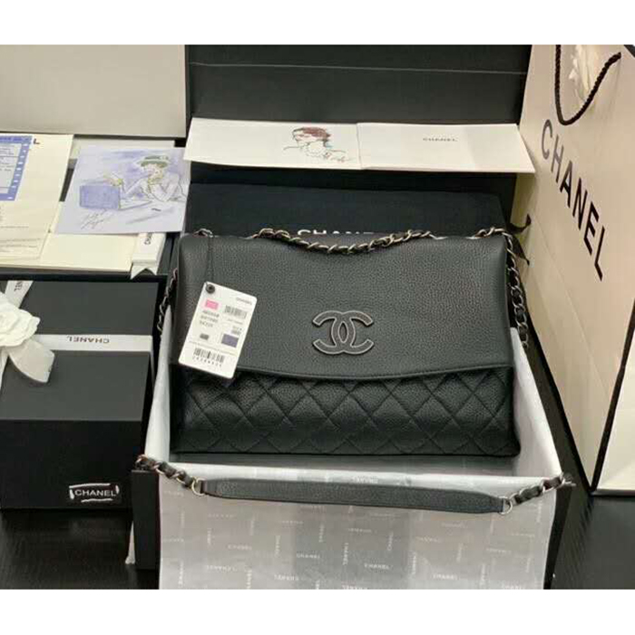 2020 Chanel shoulder Bag