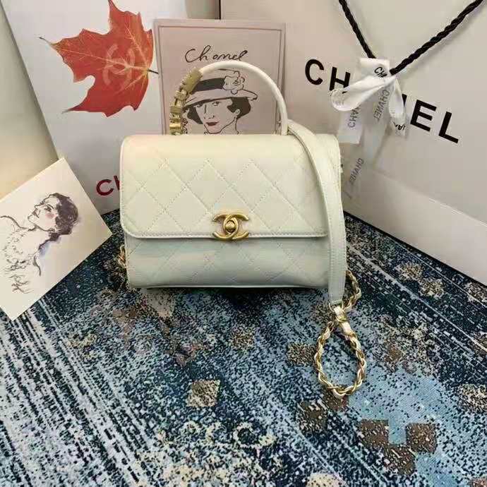 2020 Chanel Handle bag