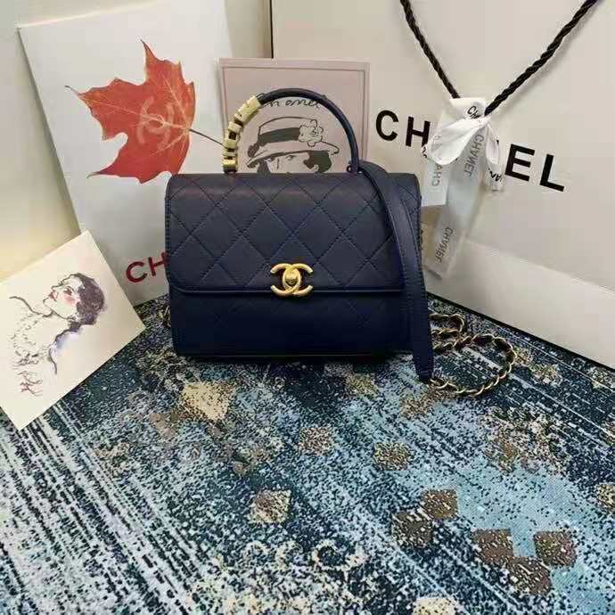 2020 Chanel Handle bag