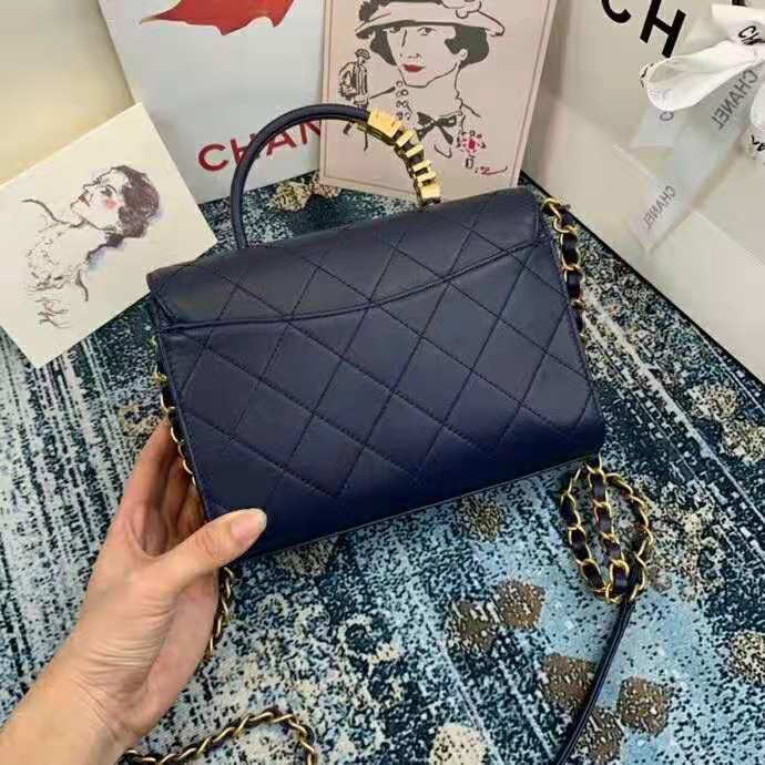 2020 Chanel Handle bag