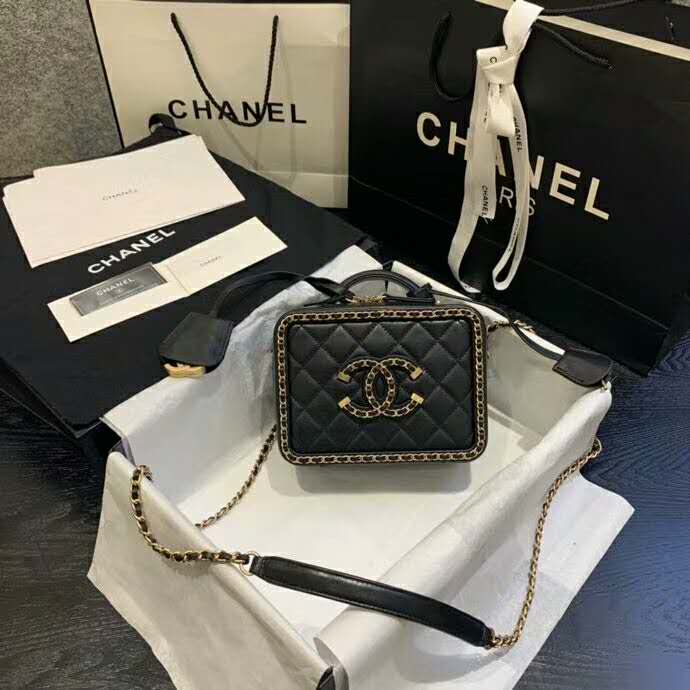 2020 Chanel Large Vanity Case