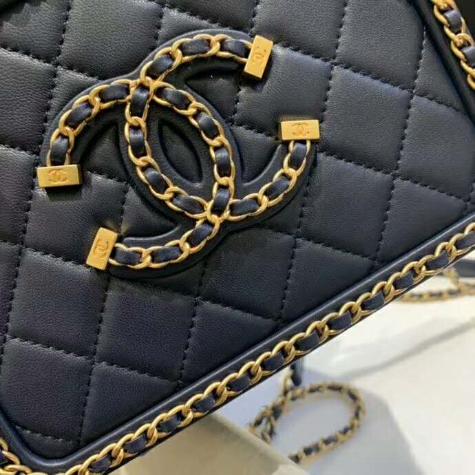 2020 Chanel Large Vanity Case