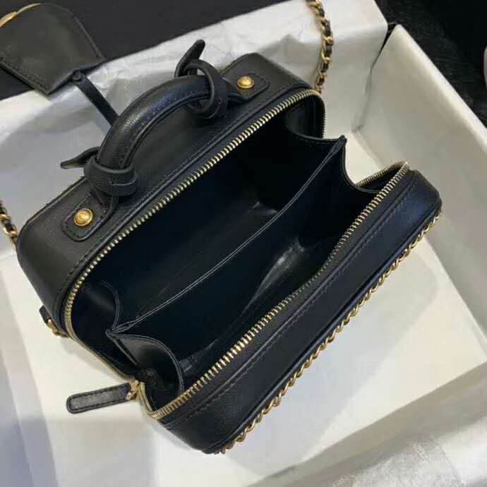 2020 Chanel Large Vanity Case