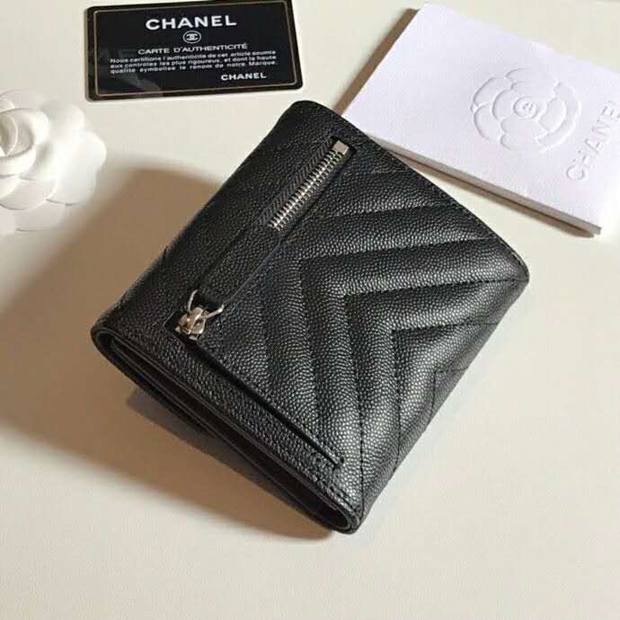 2020 Chanel Matelasse Tri-Fold Wallet