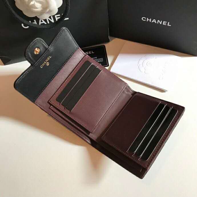 2020 Chanel Matelasse Tri-Fold Wallet