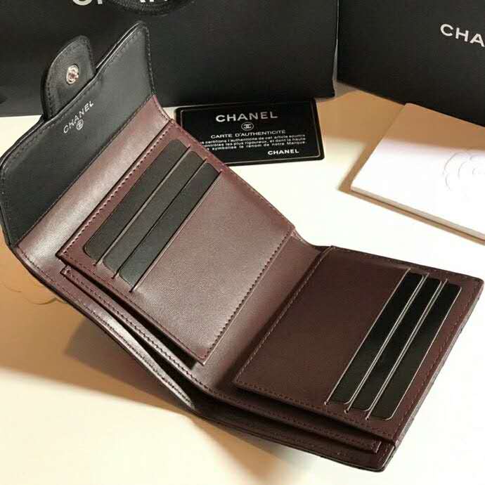 2020 Chanel Matelasse Tri-Fold Wallet