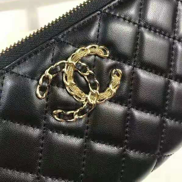 2020 Chanel Matelasse Zip Around Wallet