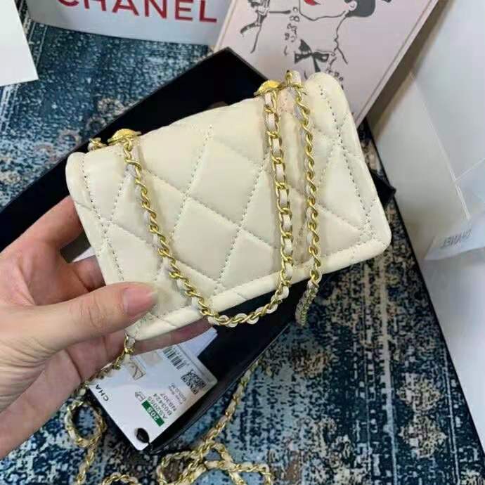 2020 Chanel Mini flap bag