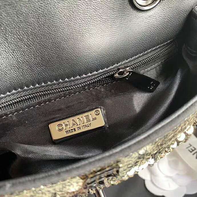 2020 Chanel Mini flap bag