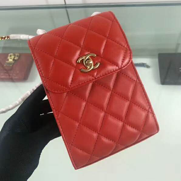 2020 Chanel Mobile phone bag with Chain