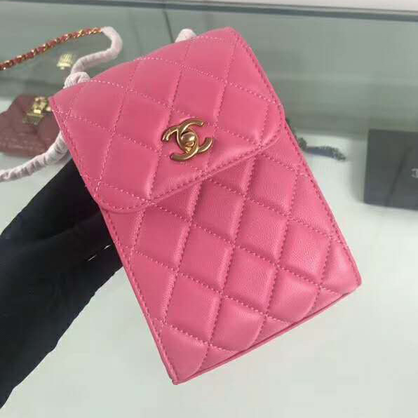 2020 Chanel Mobile phone bag with Chain