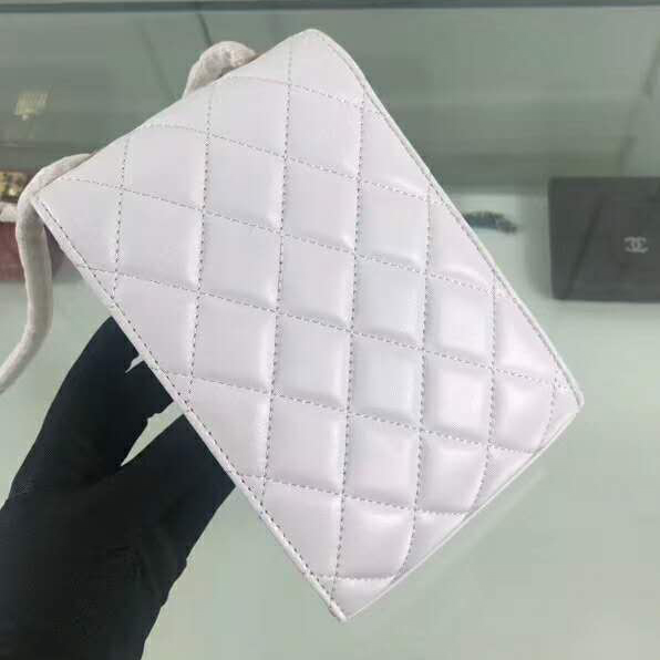 2020 Chanel Mobile phone bag with Chain