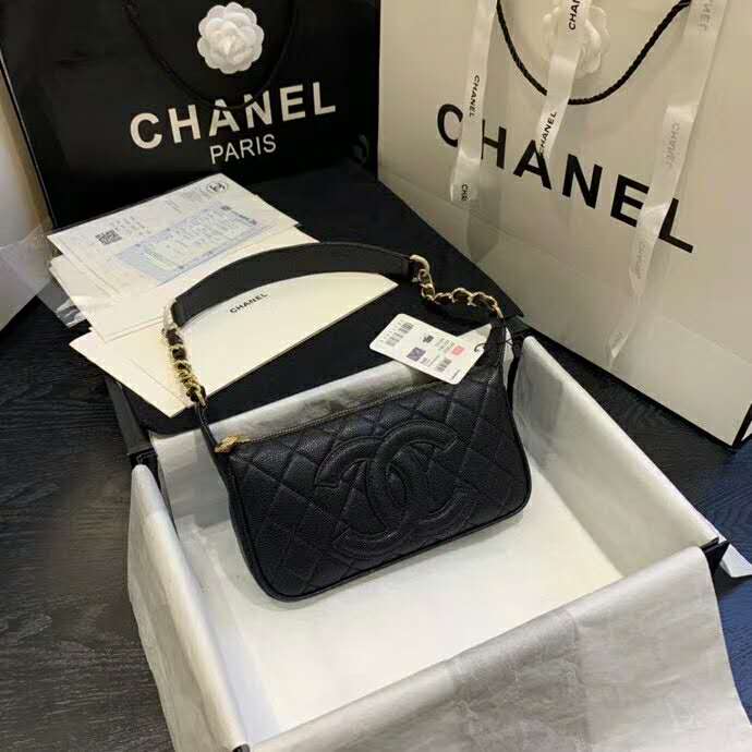 2020 Chanel Shoulder Bag