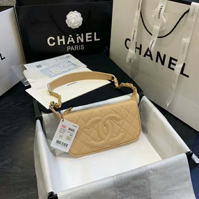 2020 Chanel Shoulder Bag