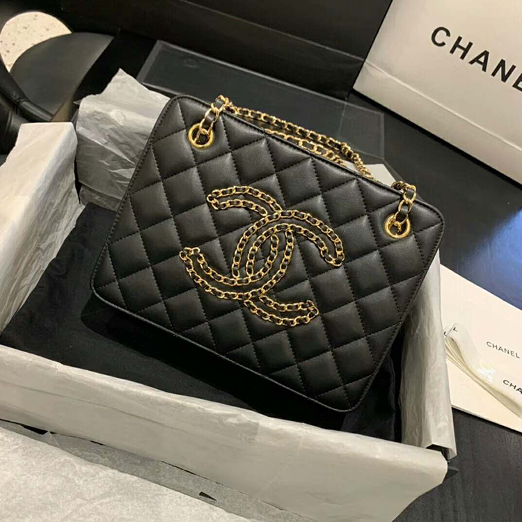 2020 Chanel Shoulder bag