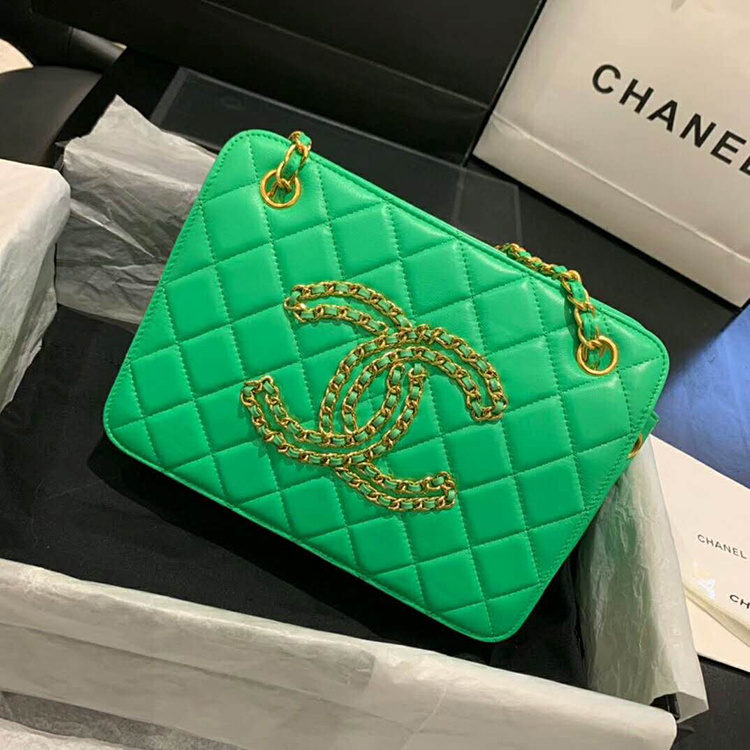 2020 Chanel Shoulder bag