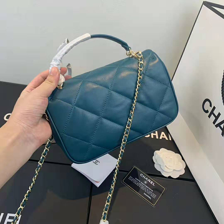 2020 Chanel Shoulder bag