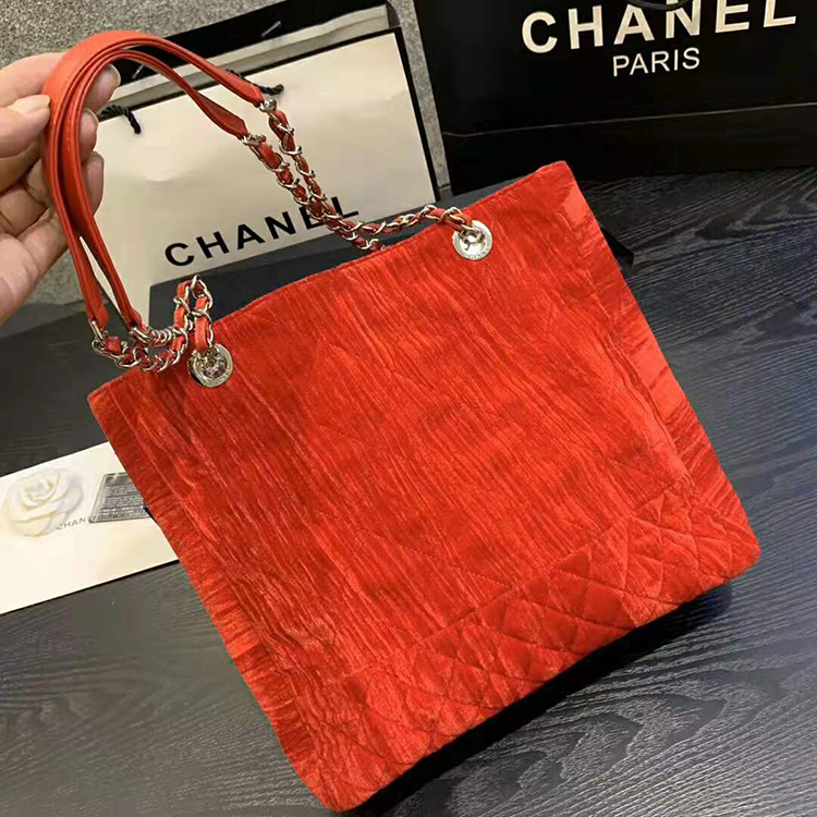 2020 Chanel Shoulder bag