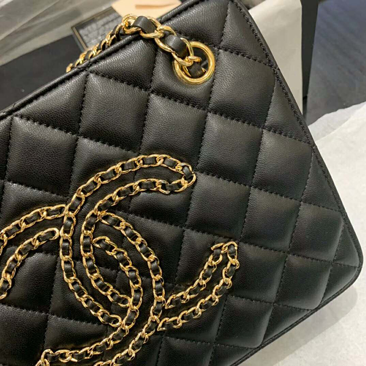 2020 Chanel Shoulder bag