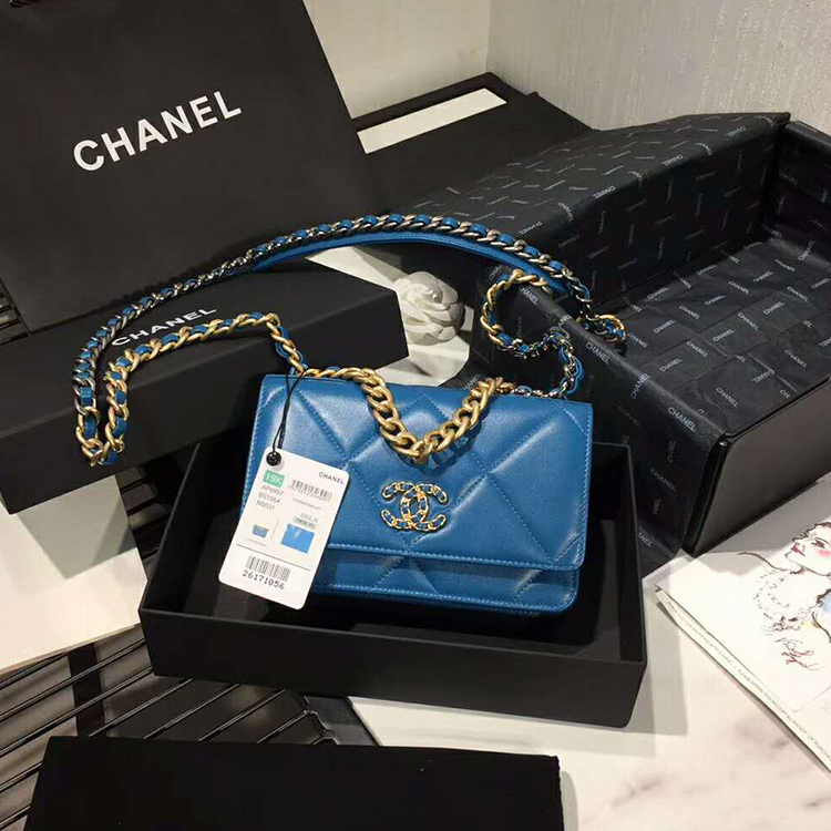 2020 Chanel WOC A33814 Mini Flap Bag