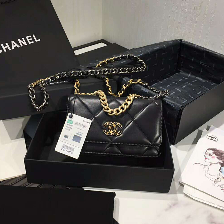 2020 Chanel WOC A33814 Mini Flap Bag