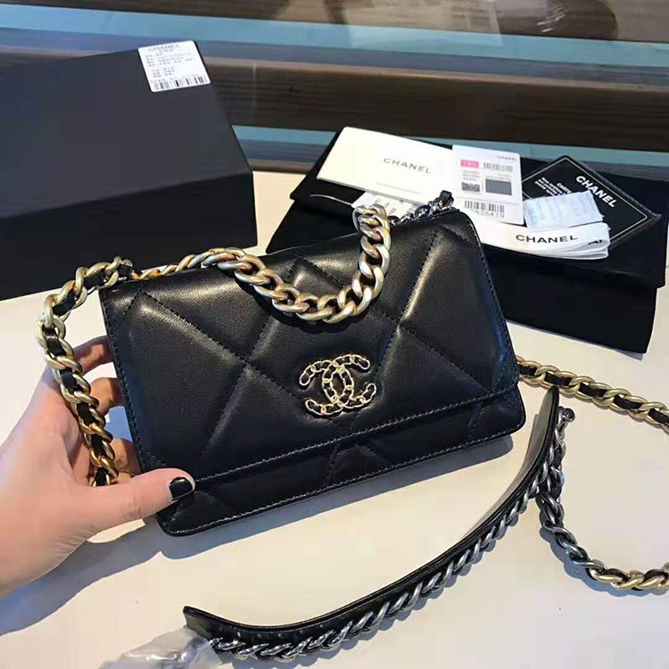 2020 Chanel WOC A33814 Mini Flap Bag