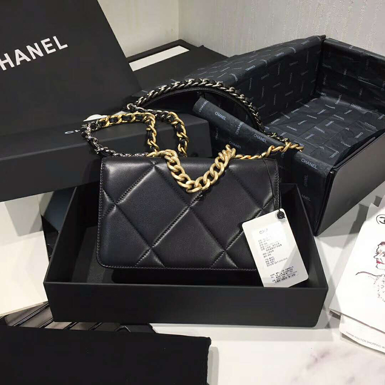 2020 Chanel WOC A33814 Mini Flap Bag