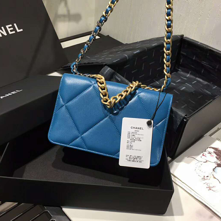 2020 Chanel WOC A33814 Mini Flap Bag