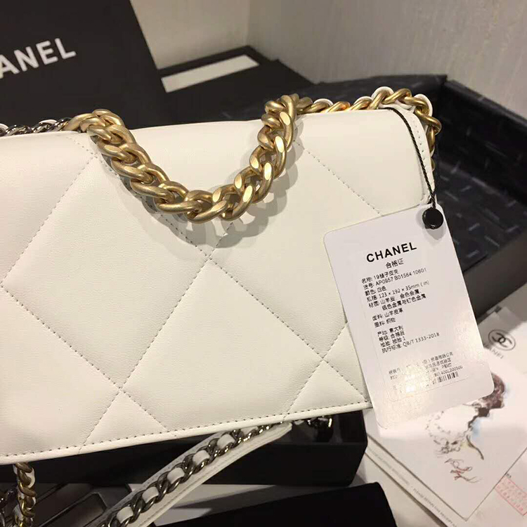 2020 Chanel WOC A33814 Mini Flap Bag