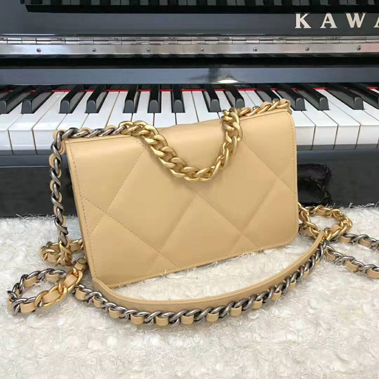 2020 Chanel WOC A33814 Mini Flap Bag