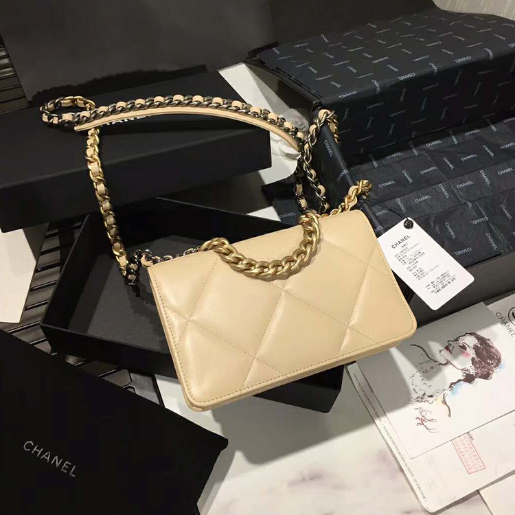 2020 Chanel WOC A33814 Mini Flap Bag