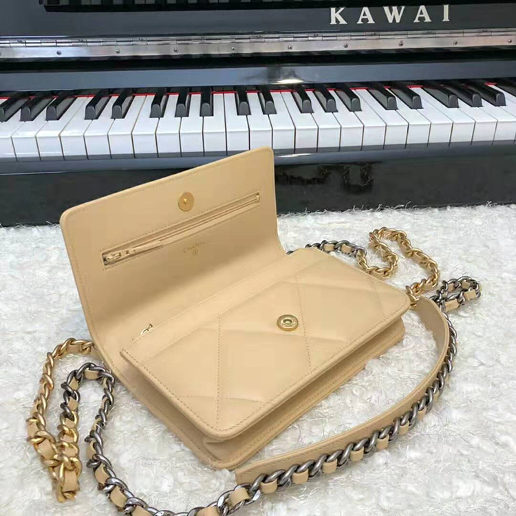 2020 Chanel WOC A33814 Mini Flap Bag