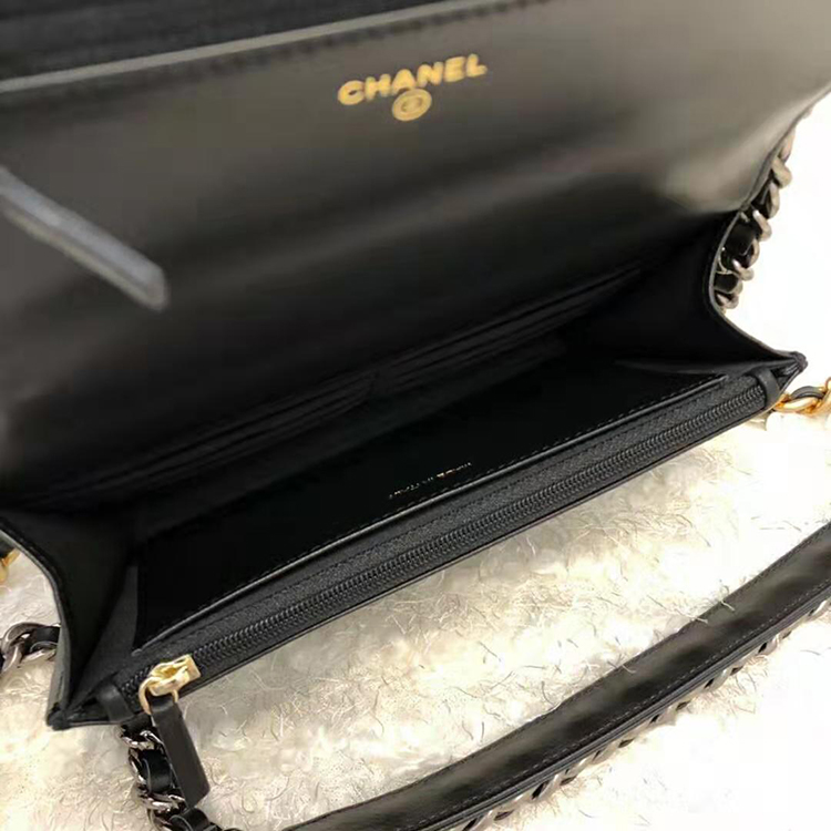 2020 Chanel WOC A33814 Mini Flap Bag