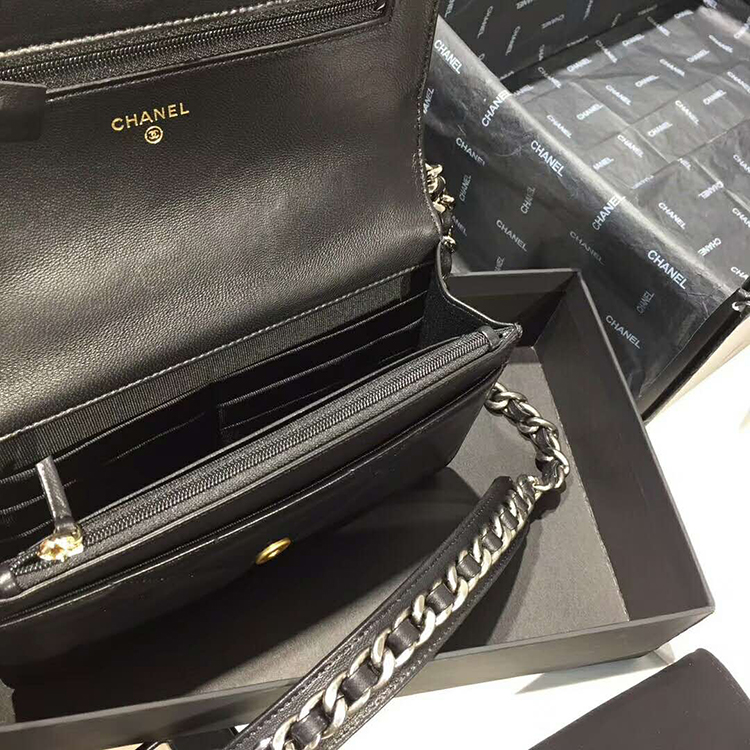 2020 Chanel WOC A33814 Mini Flap Bag