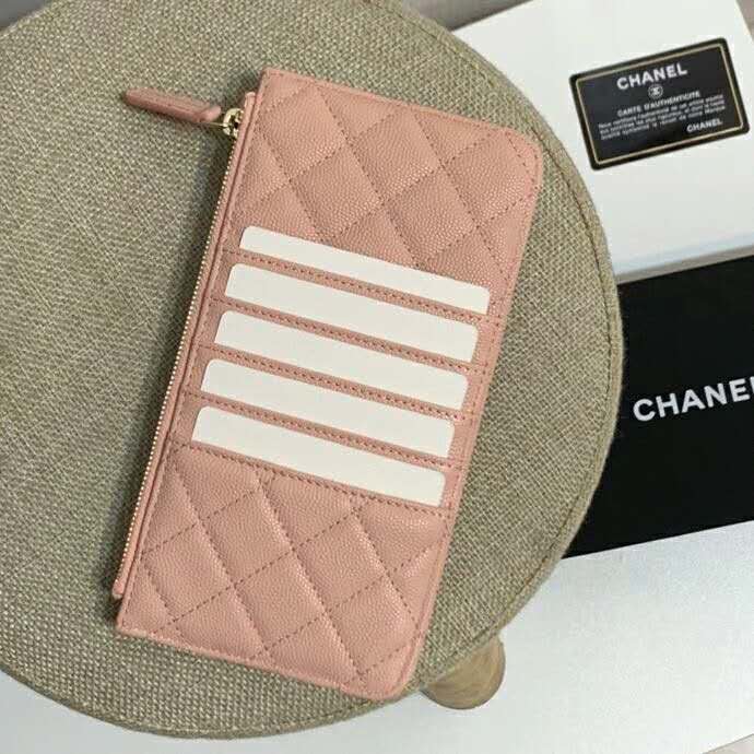 2020 Chanel boy chanel phone and card holder