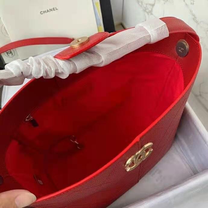 2020 Chanel bucket bag