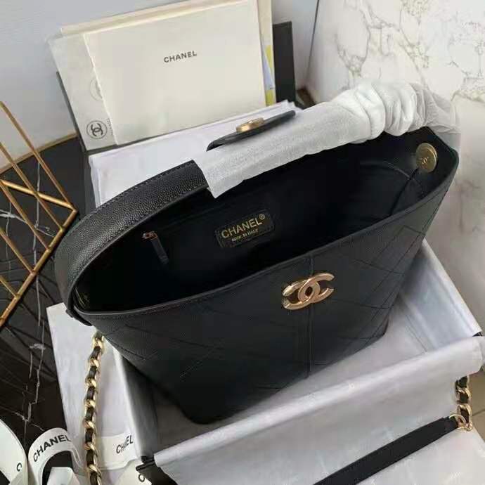 2020 Chanel bucket bag