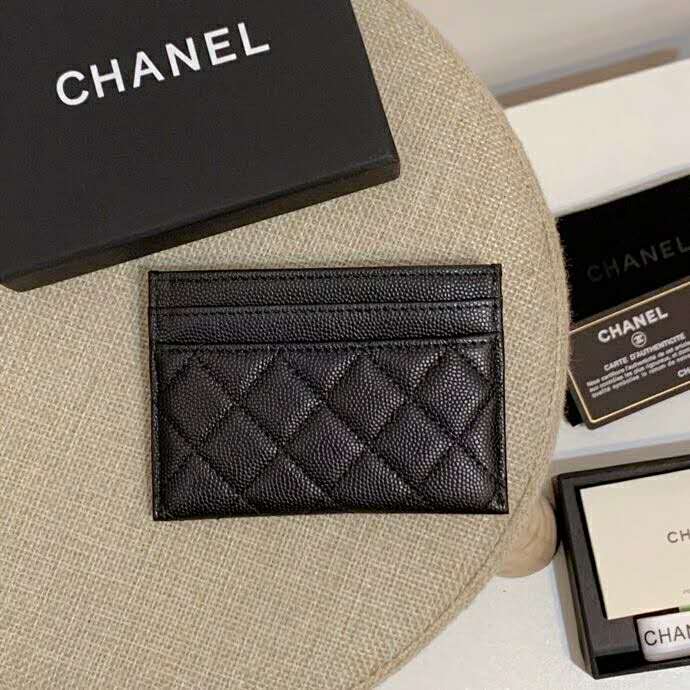 2020 Chanel card holder