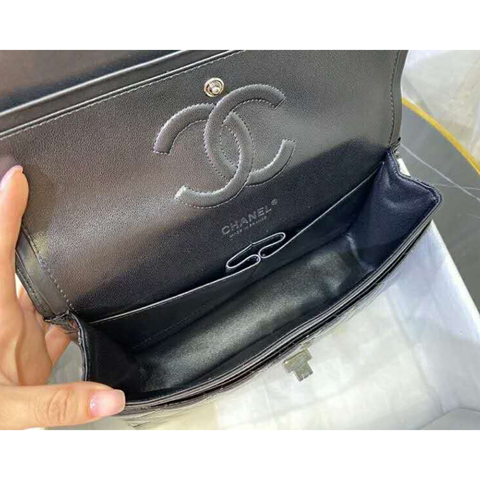 2020 Chanel classic Flap bag