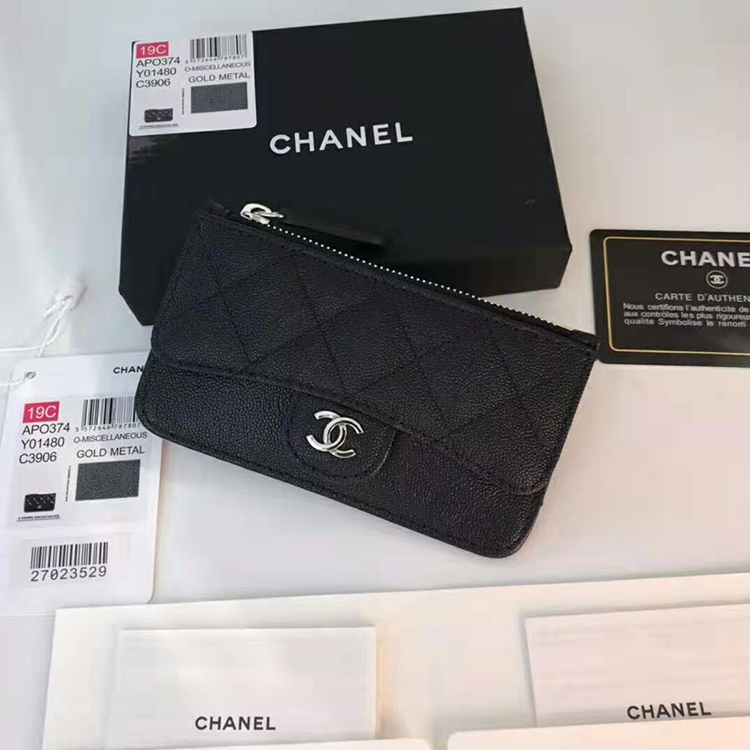 2020 Chanel classic card holder