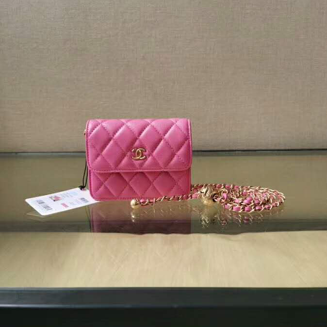 2020 Chanel clutch with chain