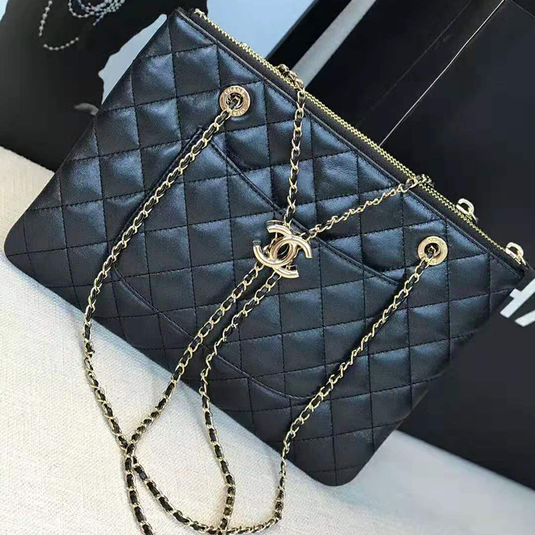 2020 Chanel clutch with chain